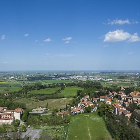 Albergo Colonna Бертіноро Екстер'єр фото