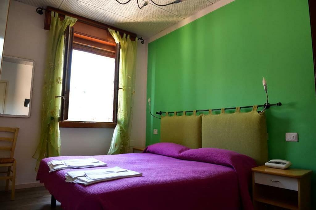 Albergo Colonna Бертіноро Екстер'єр фото